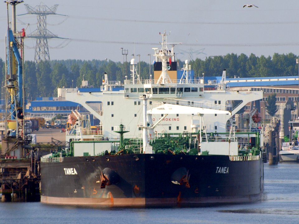 Tanea IMO 9285835, 05July2009, Port of Rotterdam