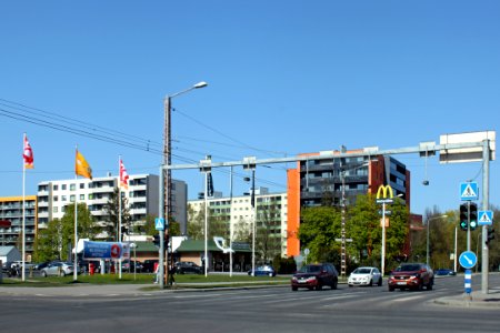 Tammsaare tee - Sõpruse puiestee ristmik