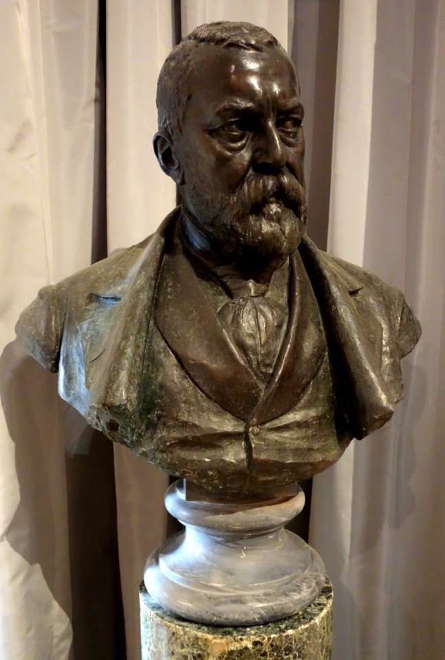 Tammar Luxoro by August Rivalta (1837-1925), undated, bronze - Accademia Ligustica di Belle Arti - DSC02245