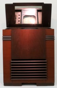 Television, RCA Victor TRK 12, 1939, Wolfsonian-FIU Museum