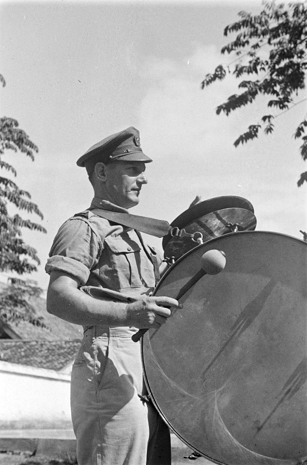 Tamboer, Bestanddeelnr 200-3-5