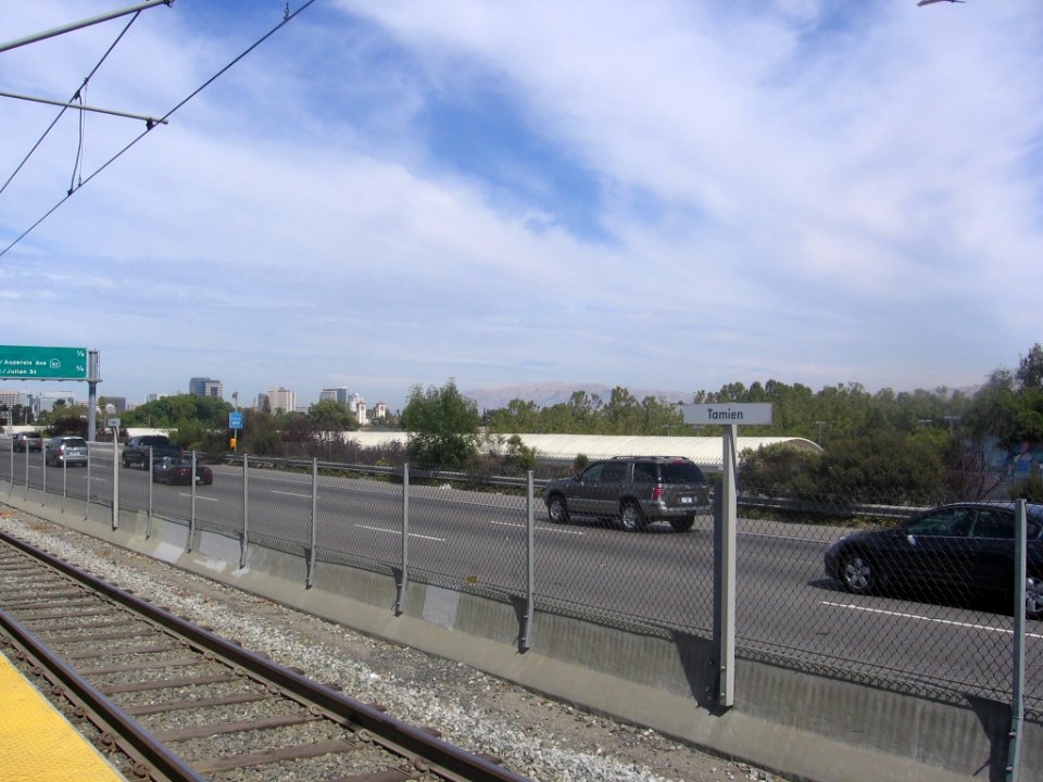 Tamien Station 1586 06
