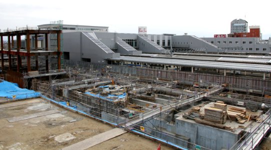 Takaoka Station under construction