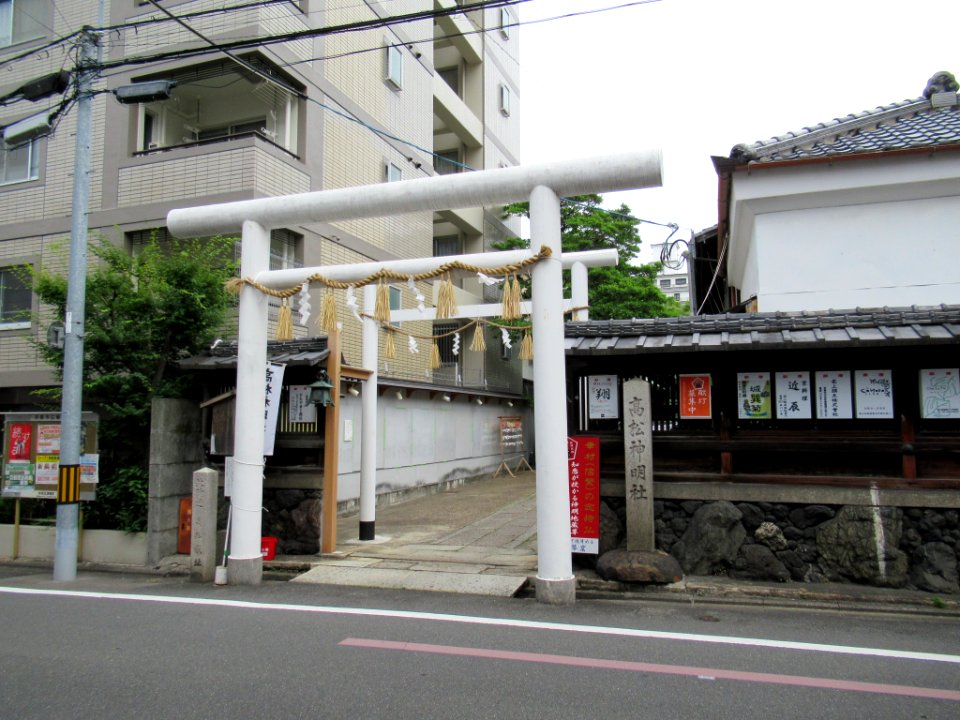 Takamatsu Shinmei-jinja Kyoto 003