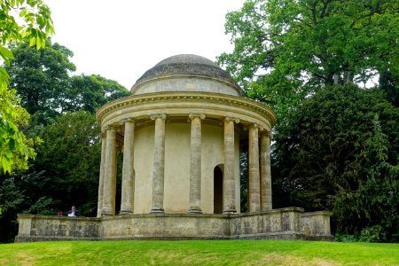 Temple of Ancient Virtue, Stowe - Buckinghamshire, England - DSC07365