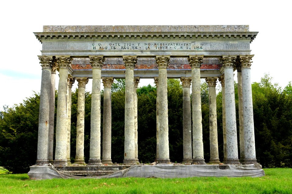 Temple Of Concord - Audley End House - Essex, England - DSC09432