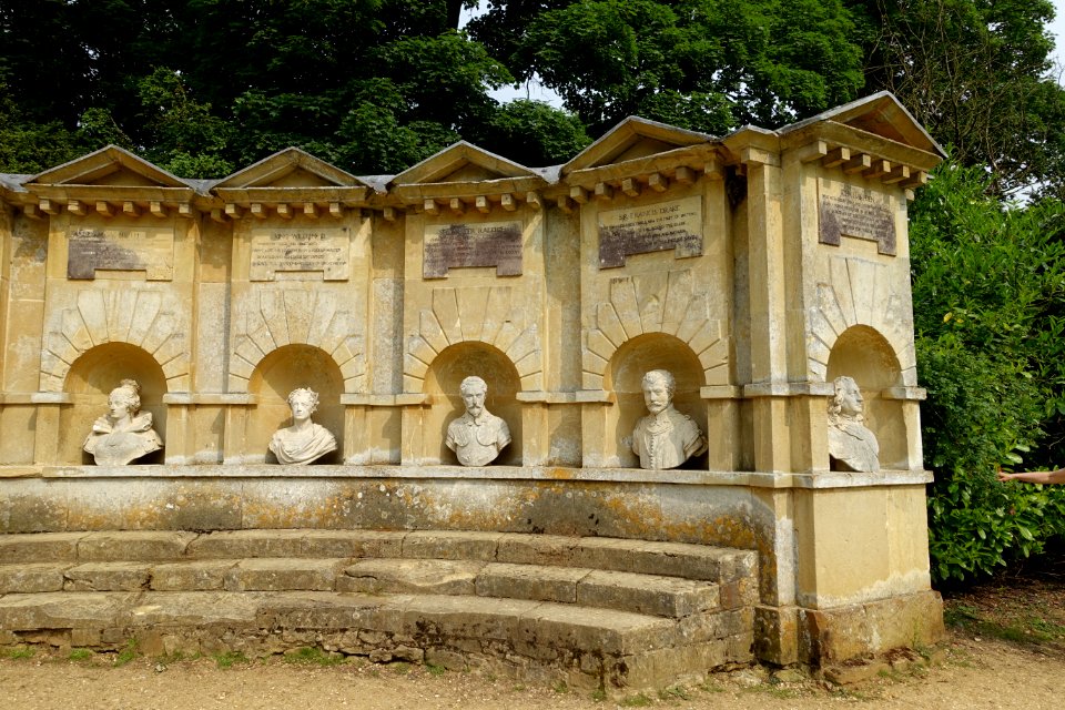 Temple of British Worthies, segment 5 of 5, Stowe - Buckinghamshire, England - DSC07459