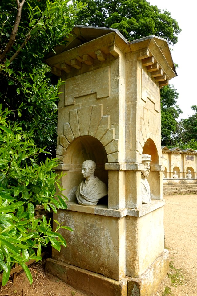 Temple of British Worthies, Stowe - Buckinghamshire, England - DSC07461
