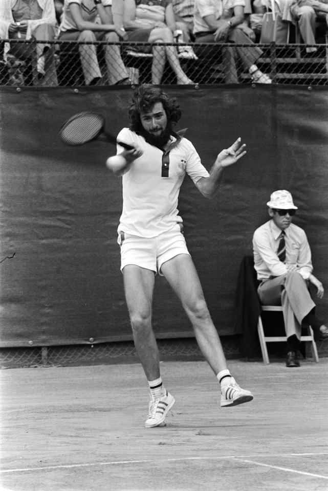 Tennis Melkhuisje, halve finales Carter in actie tegen Bazazzutti, Bestanddeelnr 929-8373