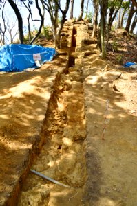 Tennozuka Kofun (Wakayama), funkyu-trench-1
