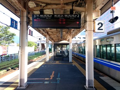 Takefu Station 2nd and 3rd Platform 2019,08