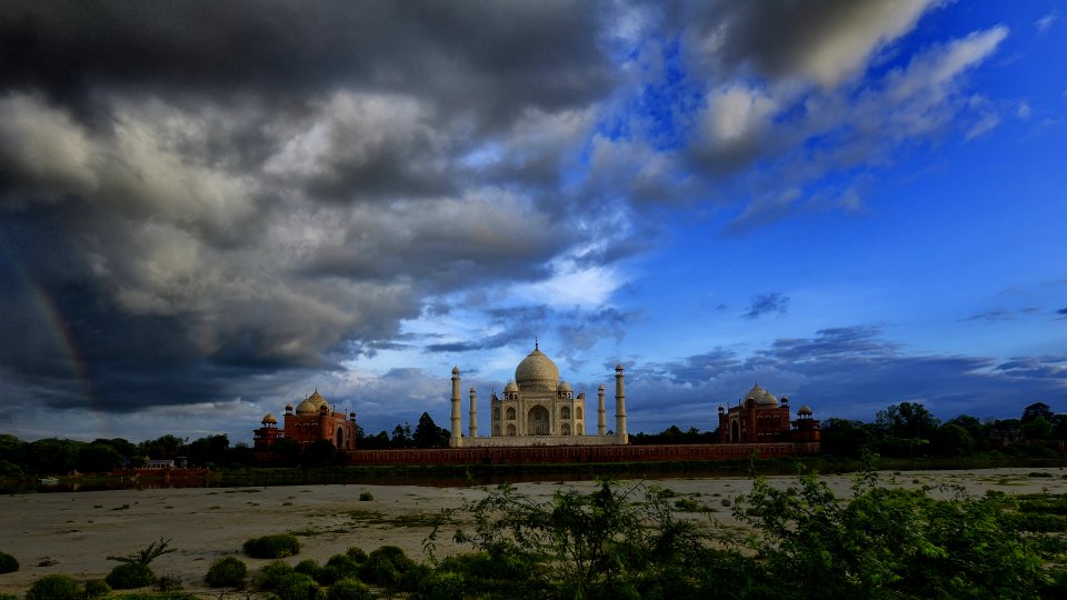 Taj Mahal (226245465) photo