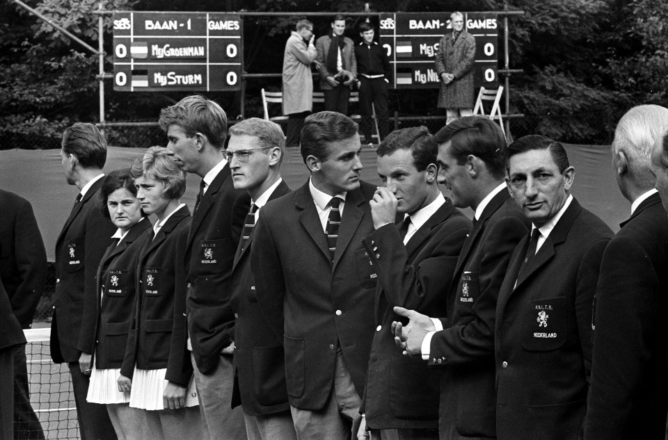Tennis Nederland tegen Duitsland te Velp, het Nederlandse team, Bestanddeelnr 918-1408