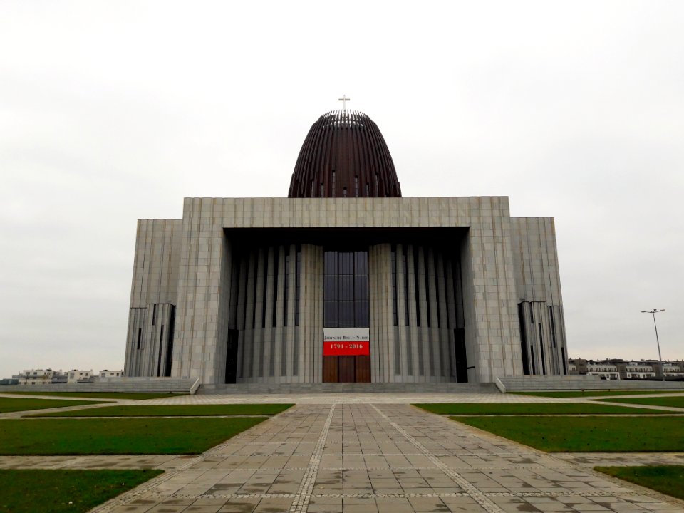 Temple of Divine Providence in Warsaw 02