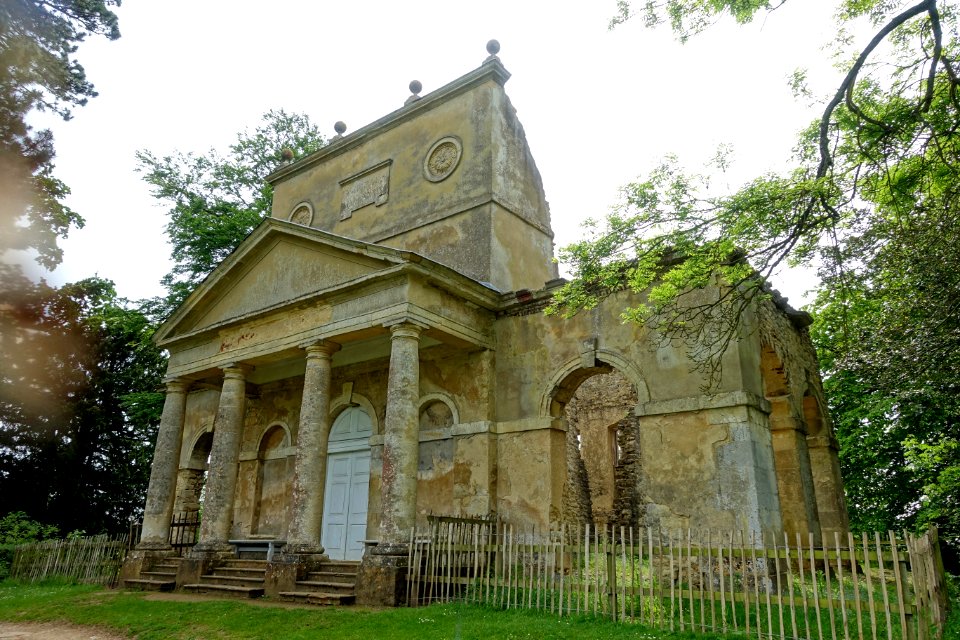 Temple of Friendship, Stowe - Buckinghamshire, England - DSC06766