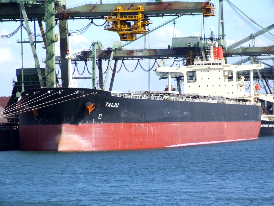 Taiju - IMO 9148611 - Callsign VRVK5 p4, Mississippi harbour, Port of Rotterdam, Holland 01-Jan-2005