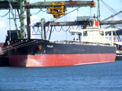 Taiju - IMO 9148611 - Callsign VRVK5 p4, Mississippi harbour, Port of Rotterdam, Holland 01-Jan-2005