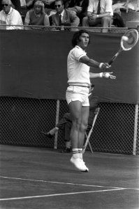 Tennis Davis-Cup Nederland tegen Roemenie te Den Haag , Jan Hordijk in aktie, Bestanddeelnr 926-4197