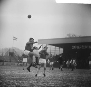 Telstarkeeper Stuy die in de sector betaald voetbal de en is die zijn doel het l, Bestanddeelnr 915-9605