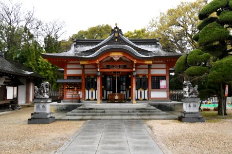 Takumushitama-jinja, haiden