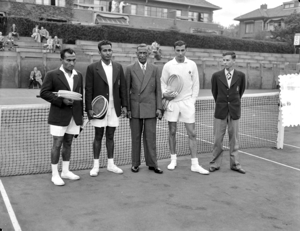 Tenniswedstrijden voor Daviscup tussen Nederland en Ceylon groep, Bestanddeelnr 905-6990
