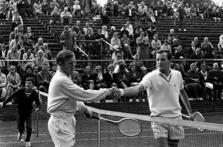 Tennis in Hilversum, Tom Okker, Bestanddeelnr 917-9905