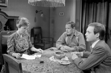 Televisieserie Karakter, v.l.n.r. Andrea Domburg , Rudi Falkenhagen en Lex van, Bestanddeelnr 924-6846