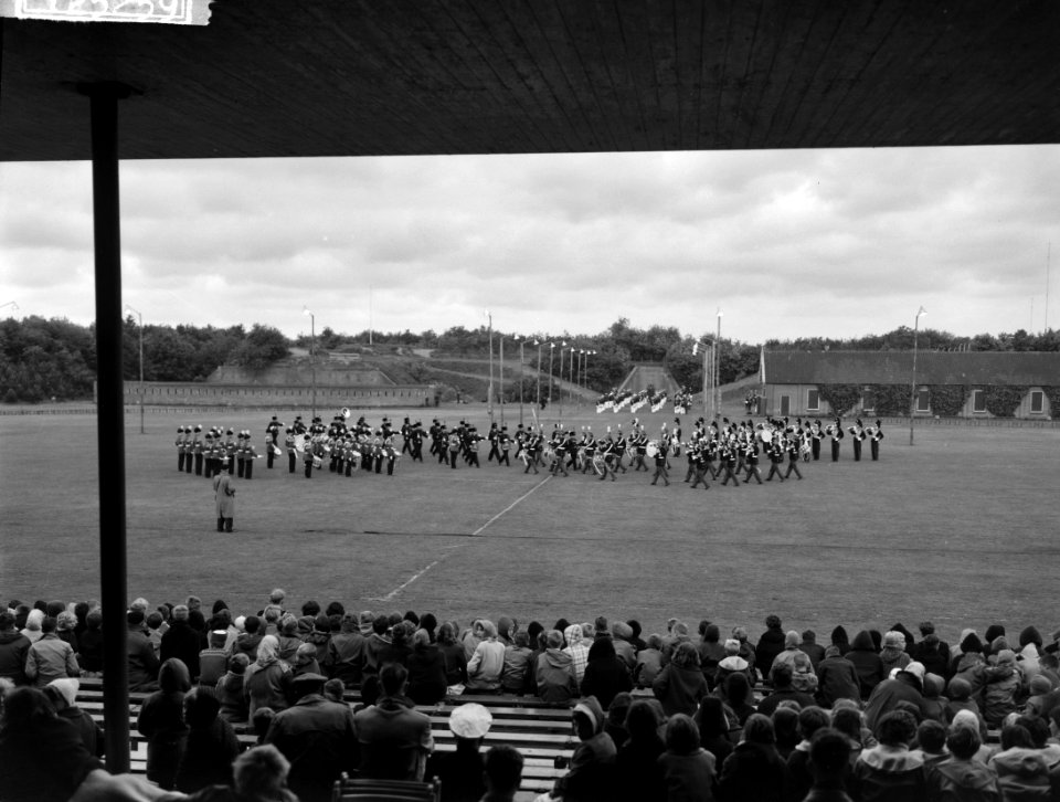 Taptoe Militaire Gala in Bussum, Bestanddeelnr 912-5259