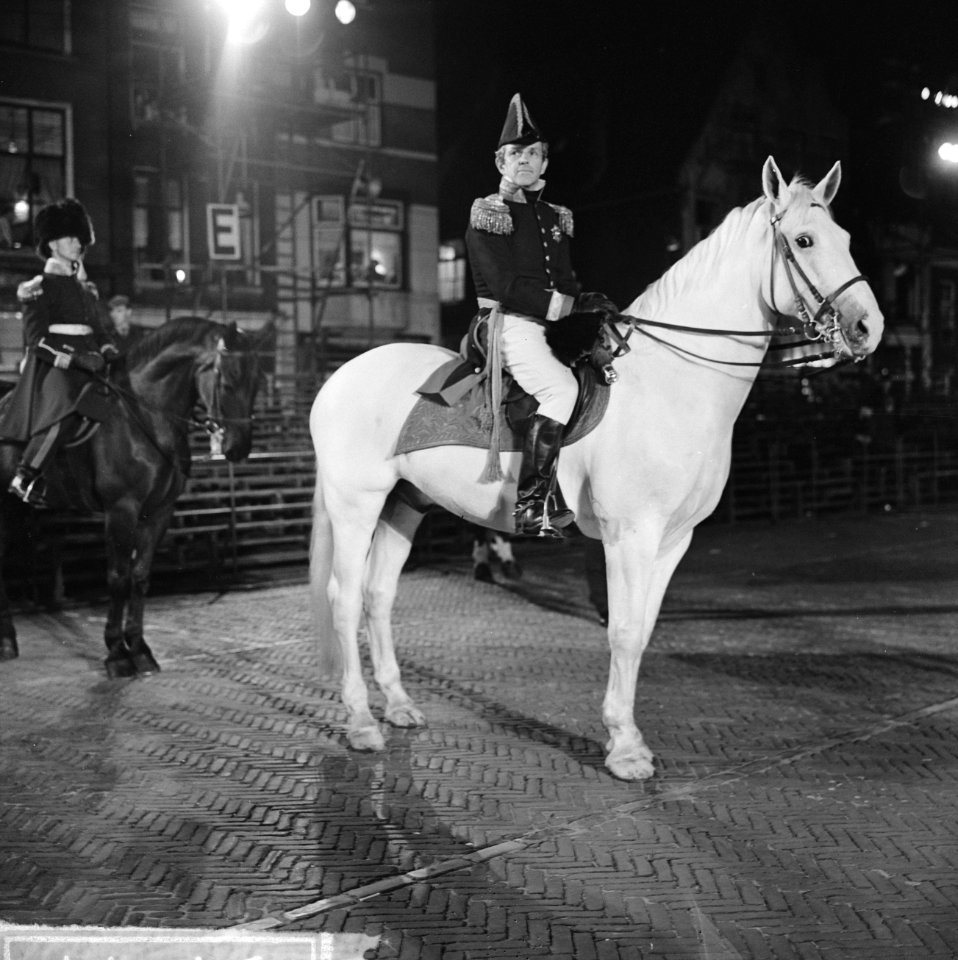Taptoe Delft 1963 Een van de hoofdfiguren in de Taptoe, de Soevereine Vorst, Bestanddeelnr 915-4844