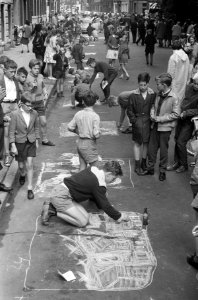 Tekenwedstrijd voor de jeugd in de tweede Jan Steenstraat, Bestanddeelnr 914-0681