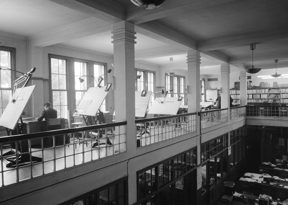 Tekenafdeling in het hoofdkantoor van de Nederlandse Heidemij, Bestanddeelnr 162-0832