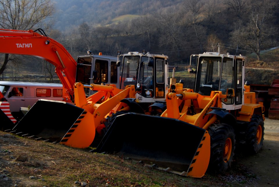 Teghut Mine - heavy machinery