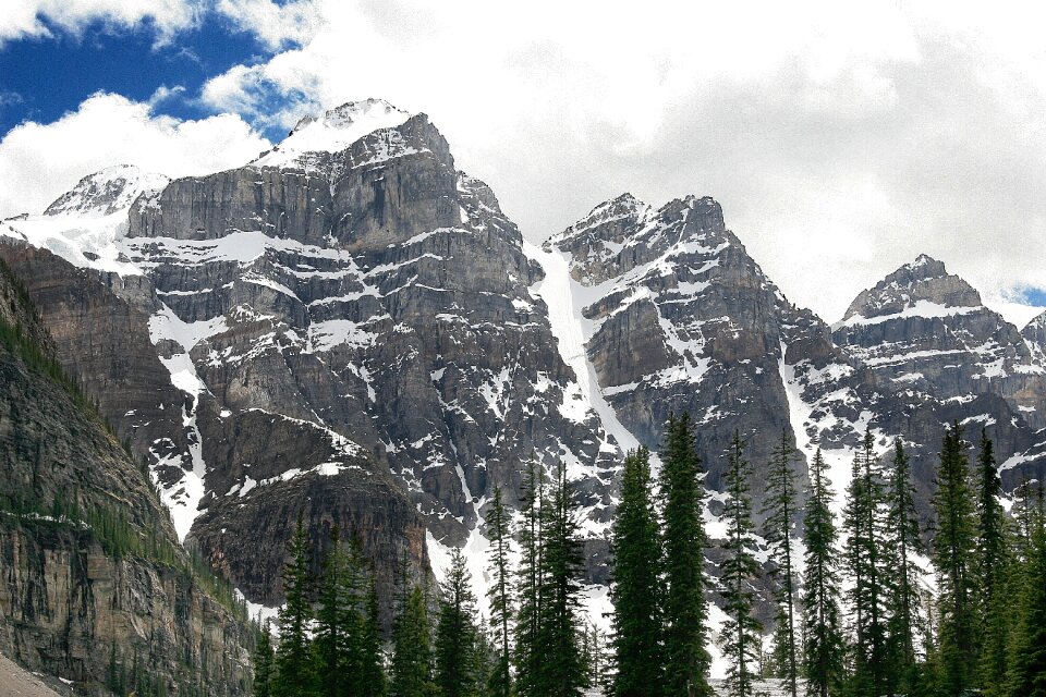 Landscape scenery snow photo