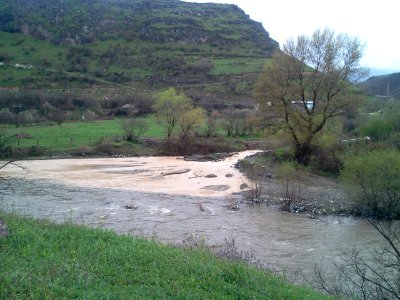 Teghut Mine - polluted Shnogh River meets Debed River