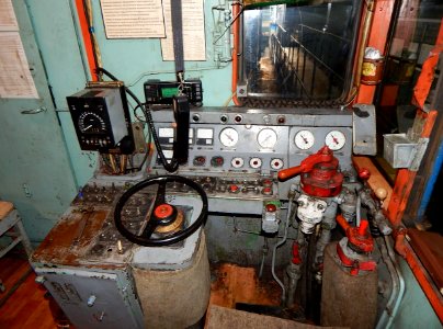 TEM2UM-759 cabin