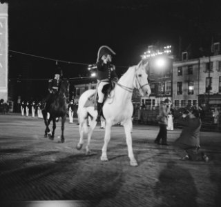 Taptoe Delft 1963 Een van de hoofdfiguren in de Taptoe, de Soevereine Vorst, Bestanddeelnr 915-4843