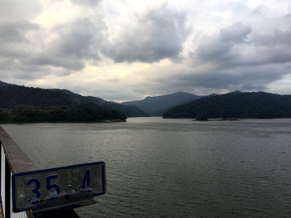 Temenggor Lake West Bridge 1