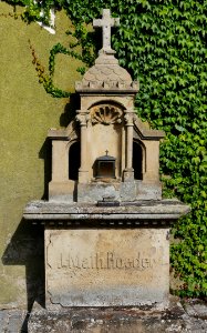 Temmels Friedhof Priestergrab