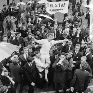 Telstar tegen Fortuna VI 1-0, huldiging, Bestanddeelnr 916-4058