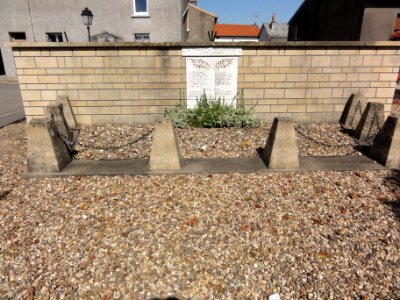 Tellancourt (Meurthe-et-M.) monument aux morts