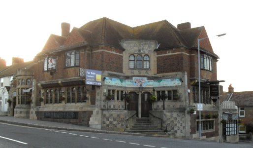 Tally-Ho Pub, Church Street, Old Town, Eastbourne (NHLE Code 1415582) (April 2011)