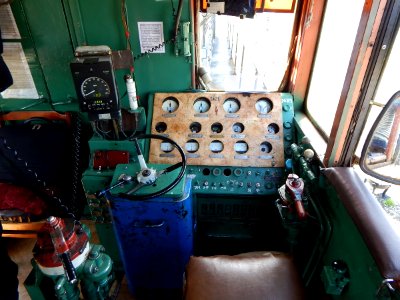 TEM2-1621 cabin