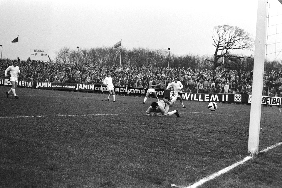 Telstar tegen ADO 0-2 eerste ADO-doelpunt van Couperus, Bestanddeelnr 924-0548