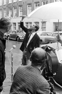 Televisieprogramma Kleine meisjes, grote meisjes TROS. Cruijff roept Peter Porss, Bestanddeelnr 920-7342