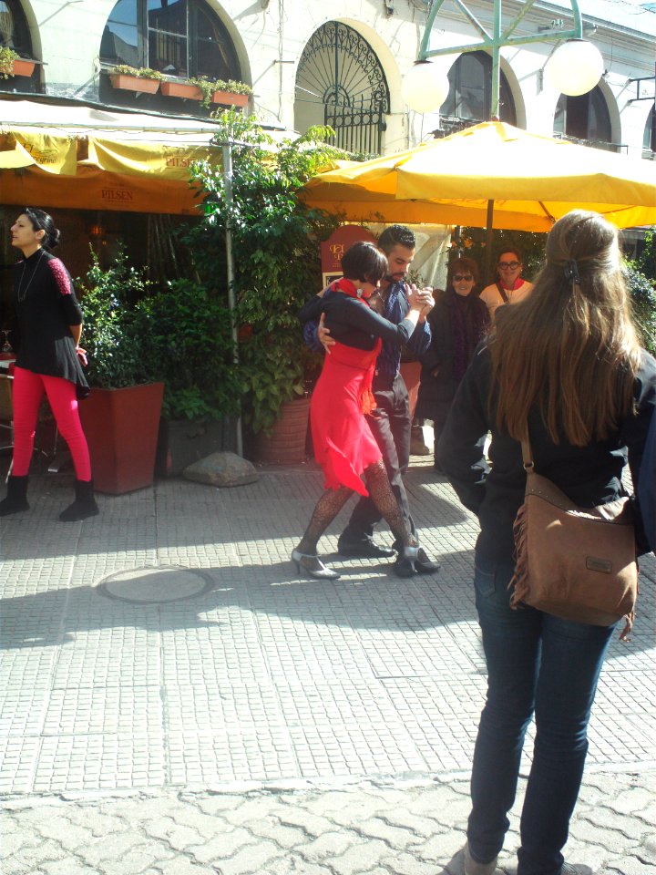 Tango dancers in Montevideo