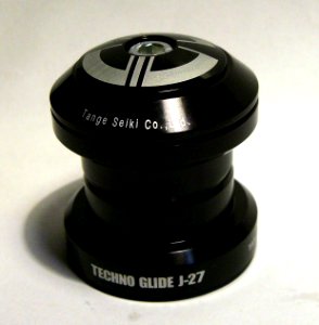 Tange headset photo