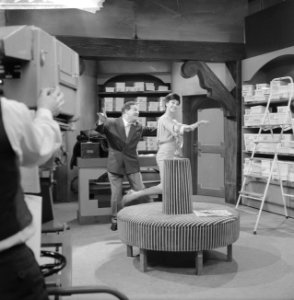 Televisieoperette Mijn zusje en ik . Sigrid Koetse en Johan Kaart, Bestanddeelnr 913-3576
