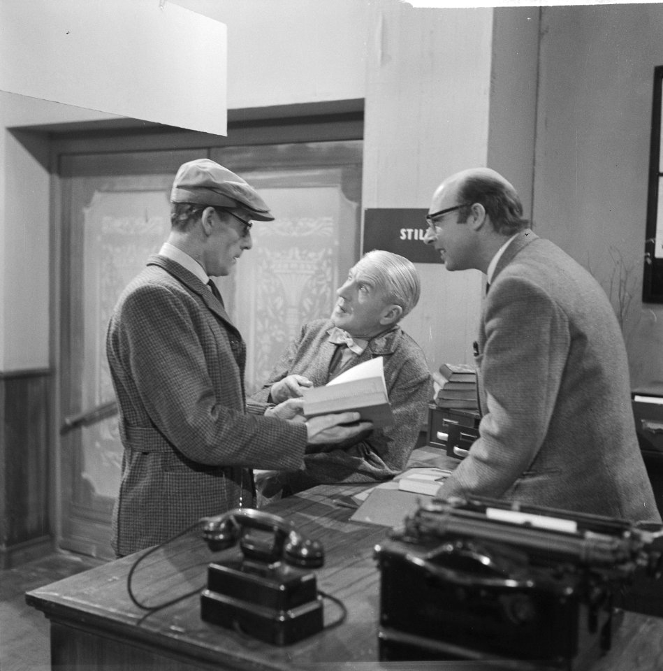 Televisiespel Erik Sikkes waarin Willy Walden de hoofdrol speelt, vlnr Frits, Bestanddeelnr 915-9037