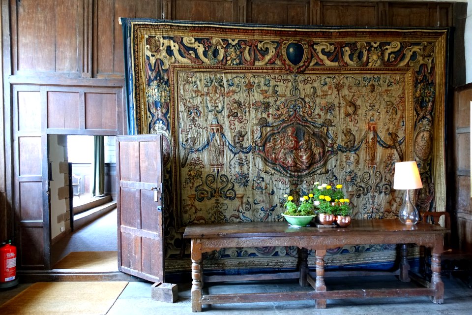 Tapestry - Haddon Hall - Bakewell, Derbyshire, England - DSC02804