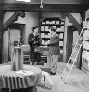 Televisieoperette Mijn zusje en ik . Sigrid Koetse en Johan Kaart, Bestanddeelnr 913-3575